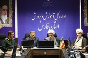 امام جمعه شیراز: از ابتدای مهر همه اقشار به کمک آموزش و پرورش بیایند