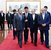 عراقچی: از راه‌حل‌های دیپلماتیک که حقوق ملت ایران را تأمین کند، استقبال می‌کنیم