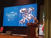ما به انسان‌هایی نیاز داریم که خودشان را بدهکار آب و خاک ایران بدانند