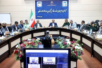 مردم در حل مسائل محل زندگی خود منتظر اقدام دستگاه‌های دولتی نمانند