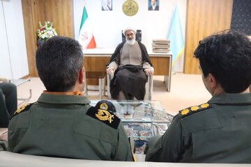 تجلیل رئیس سازمان قضایی نیروهای مسلح از خلبانان عملیات برون‌مرزی نیروی هوایی