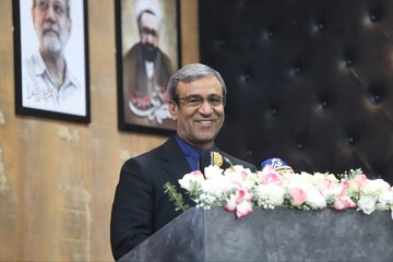 استاندار خراسان‌رضوی: باید از همه ظرفیت‌های استان برای رفع مشکلات تولیدکنندگان استفاده کرد