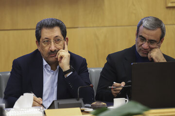 نشست سید محمد اتابک و غلامحسین مظفری با فعالان اقتصادی استان خراسان رضوی 