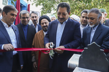 بازدید وزیر صمت از شرکت داروسازی نصر فریمان