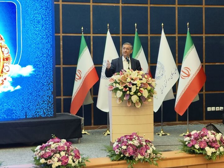 استاندار لرستان: ظرفیت جامعه حقوقی برای حل اختلافات و اجرای عدالت بیشتر به کار گرفته شود