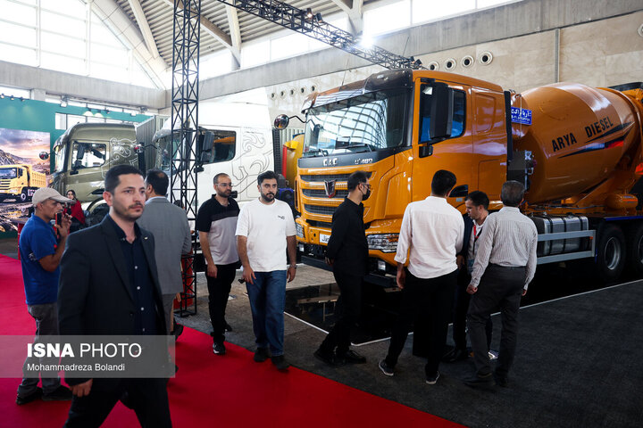 افتتاح نمایشگاه سراسری «خودرو، قطعات یدکی و صنایع وابسته» در کرمانشاه