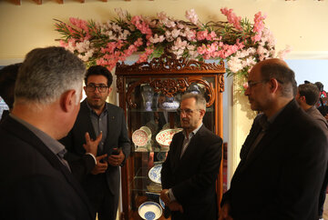 بازدید انوشیروان محسنی بندپی معاون گردشگری وزارت میراث فرهنگی، گردشگری و صنایع‌دستی از فاز اول خانه تاریخی خادم‌باشی اردبیل