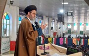 امام‌جمعه زاهدان: خون شهدا نباید بر زمین بماند