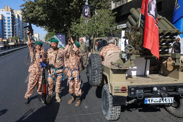 رزمایش جان‌فدایان ایران