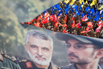 رزمایش جان‌فدایان ایران