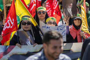 رزمایش جان‌فدایان ایران