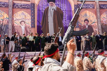 رزمایش جان‌فدایان ایران