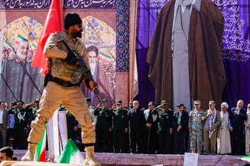 رزمایش جان‌فدایان ایران