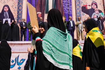رزمایش جان‌فدایان ایران