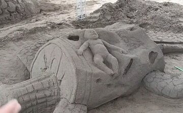جادوی شن و دریا در ساحل توسکاسرا؛ وقتی هنر با طبیعت هم‌آغوش شد