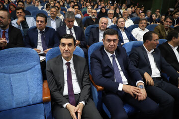 مراسم بزرگداشت استاد شهریار و روز شعر و ادب فارسی در تبریز