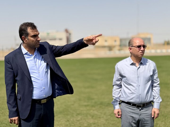 استادیوم فوتبال آزادی اردکان در آستانه بهره‌برداری/تأکید بر توسعه متوازن زیرساخت‌ها