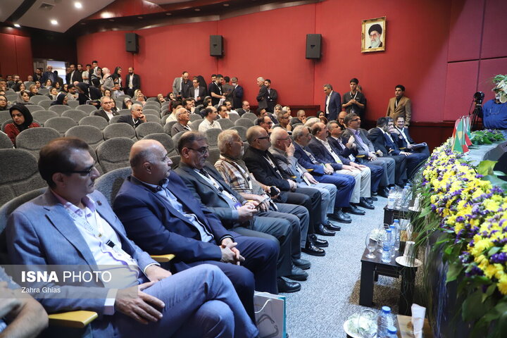 بماند /// پزشکی هستهای ایران در لبه فناوری و تحقیقات روز دنیا حرکت میکند
