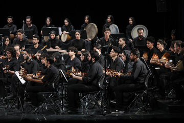 «دلشدگان» با یاد روح‌الله خالقی و بزرگداشتی برای حسین علیزاده و ارسلان کامکار