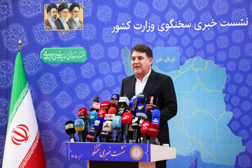 نشست خبری علی زینی‌وند سخنگوی وزارت کشور