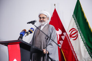 حجت‌الاسلام والمسلمین تیمورعلی عسکری، سرپرست معاونت فرهنگی، اجتماعی و زیارت استانداری خراسان رضوی در پردیس سینمایی پدیده شاندیز