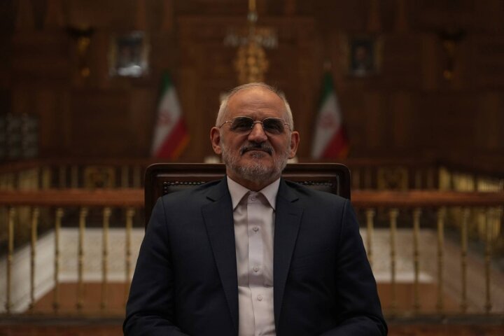 رئیس‌جمهور بر انباشت تجربه و پرهیز از «ریست کردن» تجربه دولت‌ها تأکید دارد
