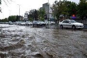 ۱۱ حوضه آبریز تهران از گیشا تا فرودگاه مهرآباد در مسیر سیلاب/برخی آبراهه‌ها در شهر گم شدند