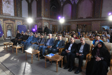 مراسم رونمایی از پوستر سی‌وهشتمین جشنواره فیلم کودکان و نوجوانان - اصفهان