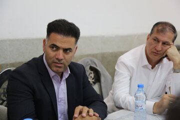 توسعه گلخانه‌ها و نوسازی باغات اسدآباد در اولویت قرار گیرد