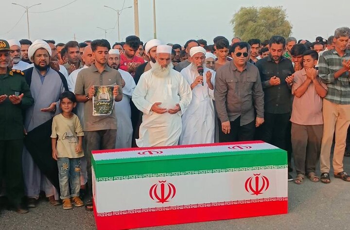 پیکر مطهر شهید «صیاد عبدالله ملاحی» در روستای کرگان تشییع شد