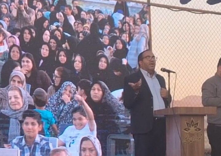 سومین جشنواره هلو و شلیل شهر پالیز برگزار شد