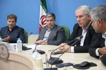 استاندار اردبیل:مصرف بهینه انرژی با جدیت دنبال شود/۱۵۶مگاوات نیروگاه خورشیدی درحال احداث