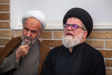 حضور مراجع، علما، روحانیون و مردم در بیت آیت الله شبیری زنجانی - قم