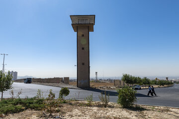 تخریب دیوار زندان‌ رجایی شهر - کرج