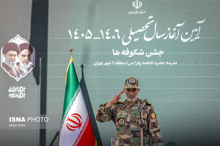 فرمانده نیروی زمینی ارتش: مدارس ارتش در شهرهای مرزی توسعه می‌یابد