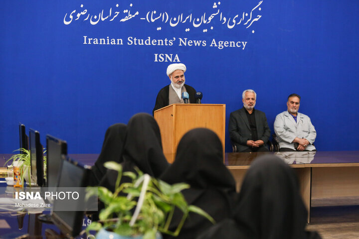بازدید معاون فرهنگی، اجتماعی و زیارت استانداری خراسان رضوی از ایسنا