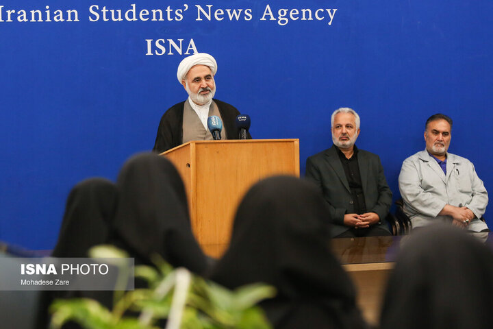 سکوی خالی بانوان در ورزشگاه‌های مشهد؛ مطالبه‌ای در صف هماهنگی‌ها