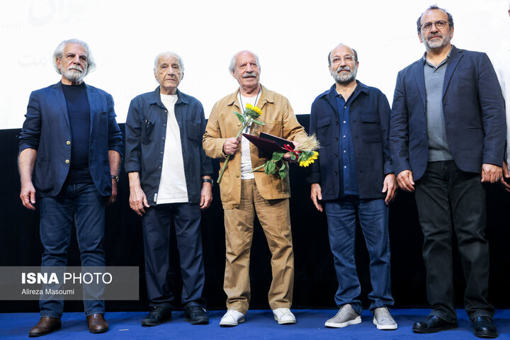 حضور اصغر فرهادی در شب تقدیر از سه هنرمند در خانه سینما