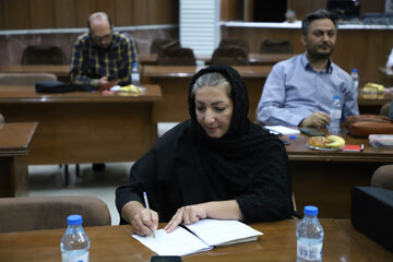 نشست خبری مدیر کل فرهنگ و ارشاد اسلامی آذربایجان شرقی