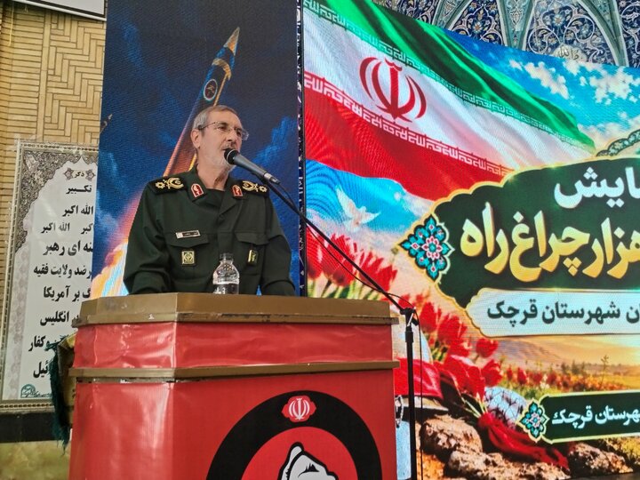 ذوالقدر: شهدا چراغ راه ادامه مسیر انقلاب اسلامی هستند