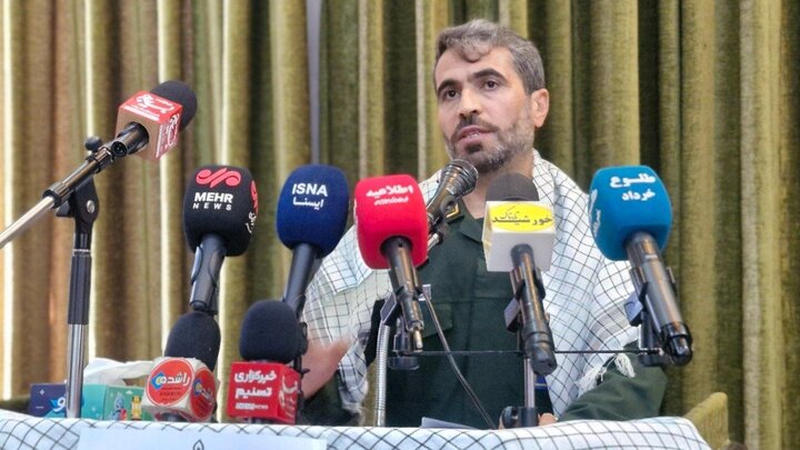 فرمانده سپاه قرچک: دفاع مقدس امروز در عرصه‌های مختلف ادامه دارد