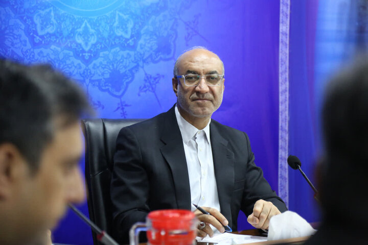 استاندار کرمانشاه: نظارت بر بازار در شرایط فعلی باید چند برابر شود
