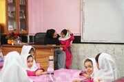 آیین نواختن زنگ مهر در مدرسه مصلحیان - بوشهر