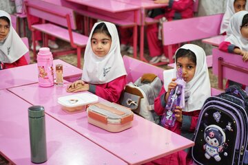 حضور دانش آموزان در کلاس ، مدرسه مصلحیان - بوشهر