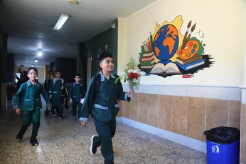آیین نواختن زنگ مهر در مدرسه شهید محمدی زیراب-سوادکوه