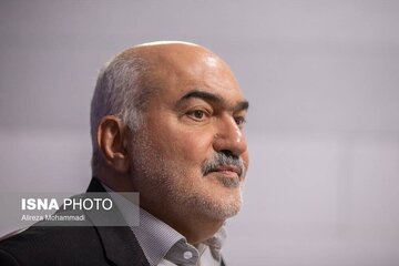 استاندار: دانش‌آموزان از همین حالا خود را برای پیگیری مسائل خوزستان آماده کنند 