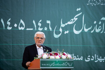 سخنرانی محمدرضا عارف،‌ معاون اول رئيس جمهور در آیین آغاز سال تحصیلی ۱۴۰۵