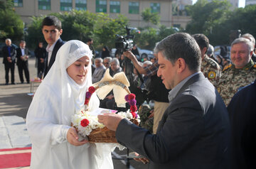 آیین نواختن زنگ مهر در مدرسه فاطمه‌الزهرا - اردبیل