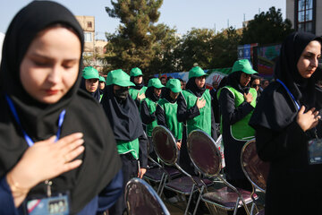 آیین نواختن زنگ مهر در دبیرستان دخترانه آرمیتاژ مصلی نژاد - مشهد