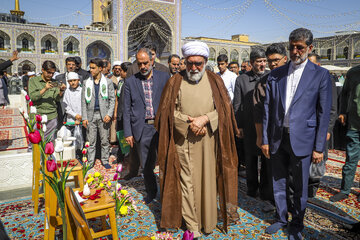 آیین نواختن زنگ مهر در حرم مطهر رضوی - مشهد
